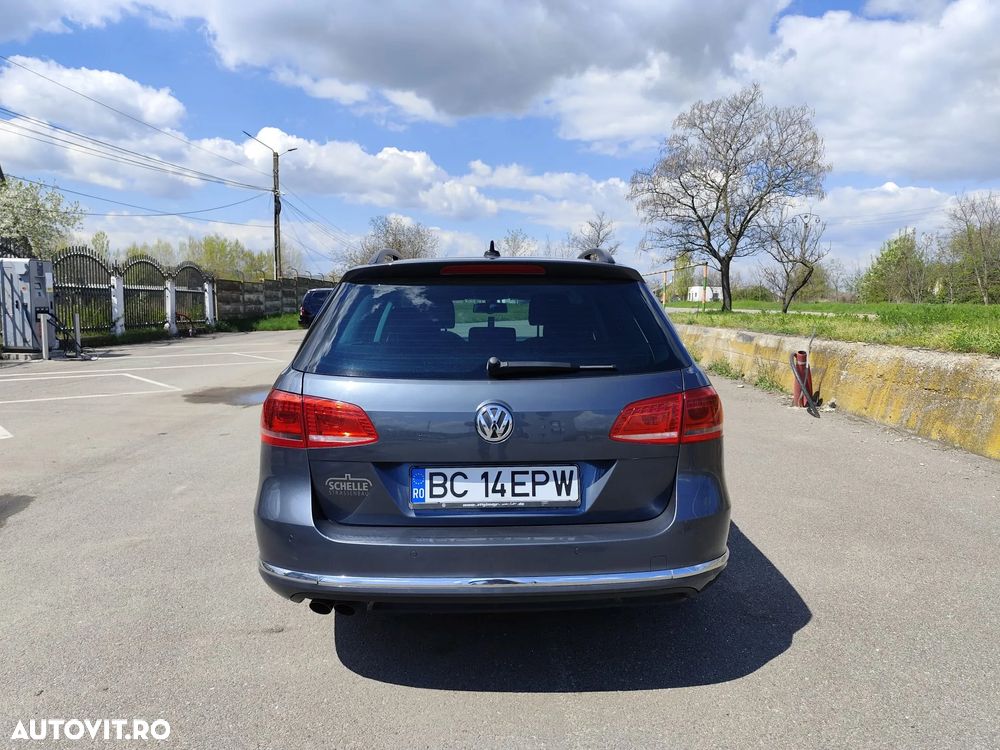 Volkswagen Passat - 15