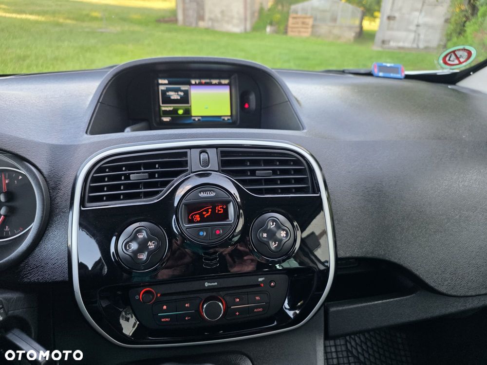 Renault Kangoo ENERGY dCi 110 FAP Start & Stop Luxe - 19