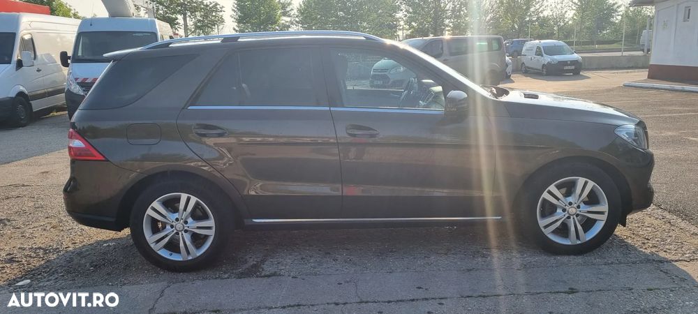 Mercedes-Benz ML 350 BlueTec 4MATIC Aut - 4