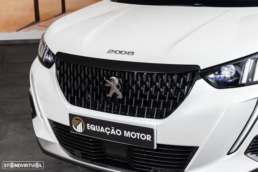 Peugeot 2008 1.2 PureTech GT EAT8 - 5
