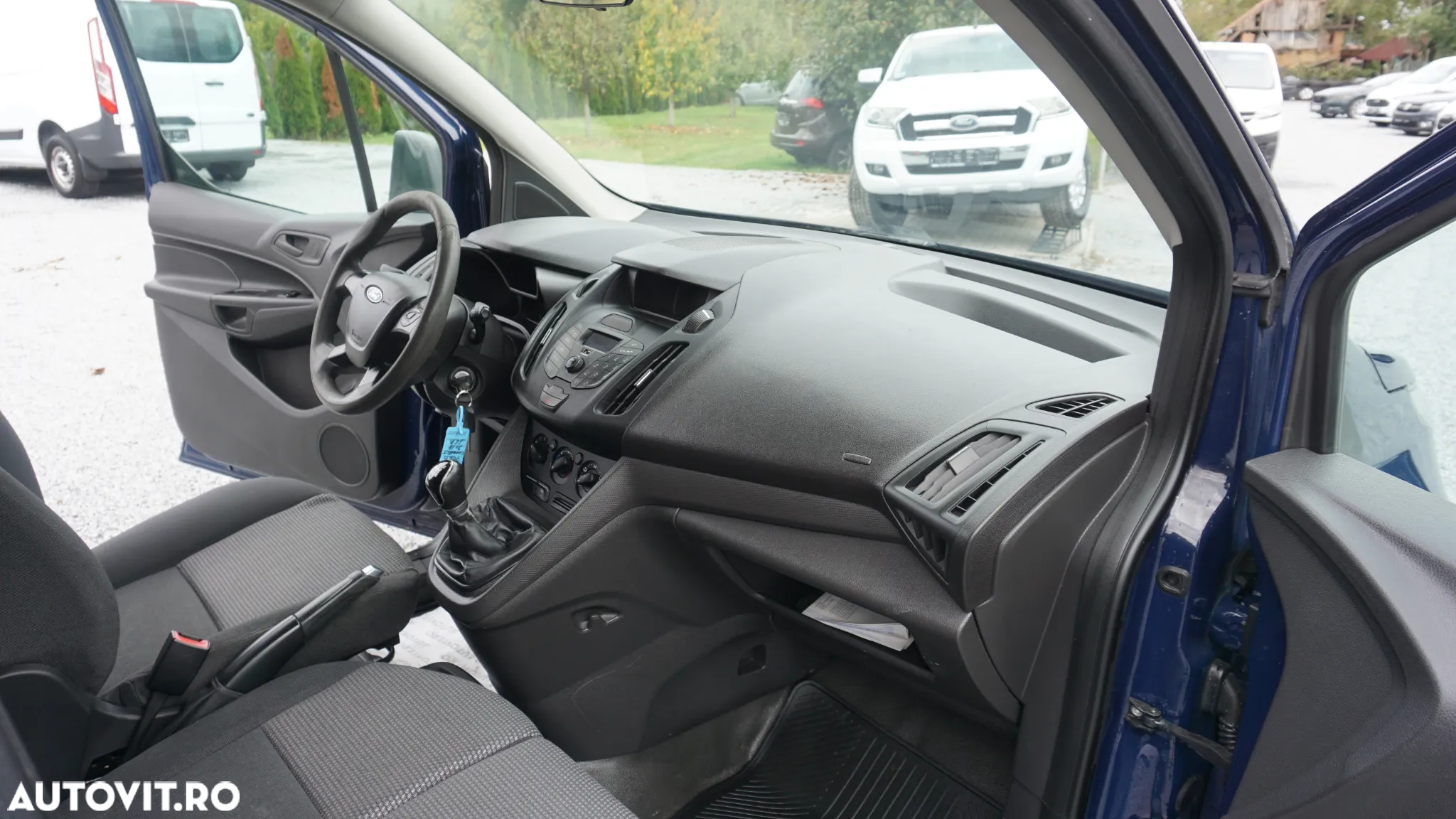 Ford TRANSIT CONNECT - 12