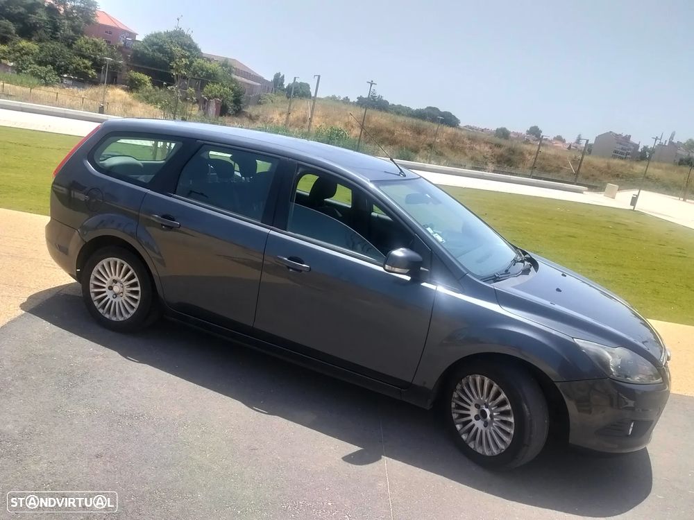 Ford Focus SW 1.6 TDCi Titanium - 3