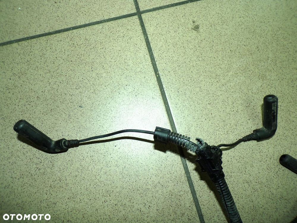 VW T4 TRANSPORTER 2.5TDI 96- WIĄZKA INSTALACJA ŚWIEC ŻAROWYCH - 2