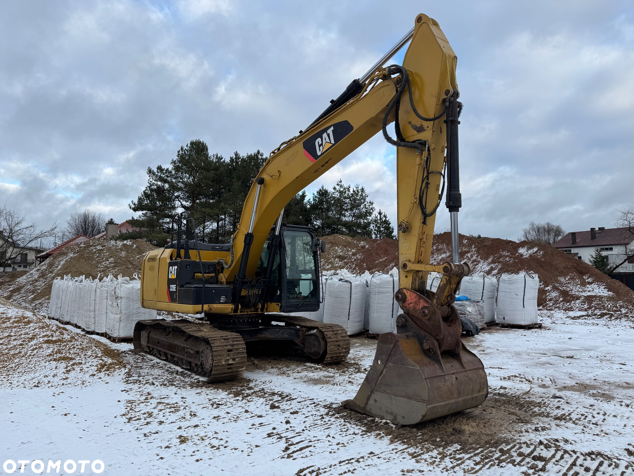 Caterpillar 320 E - 2