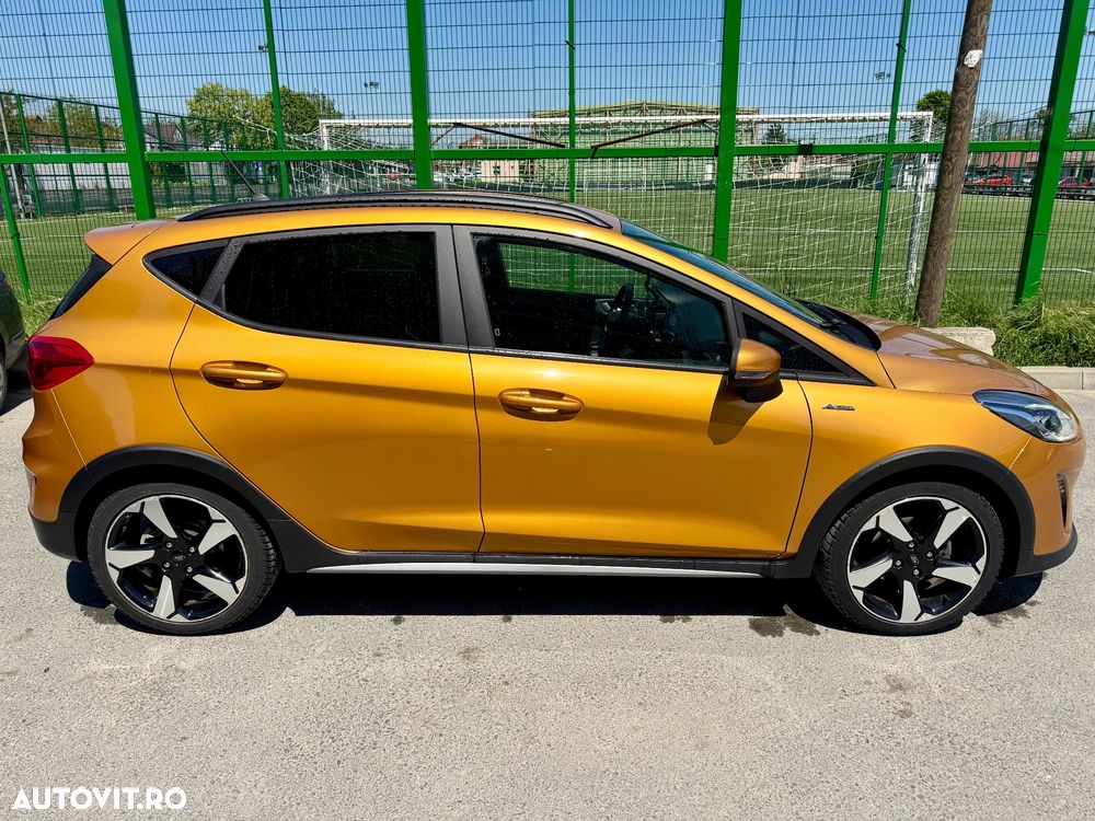 Ford Fiesta - 2