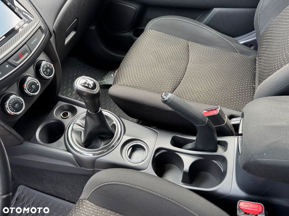 Mitsubishi ASX - 22