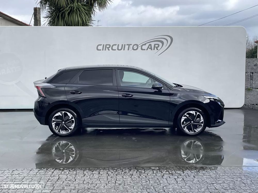 MG MG4 51 kWh Standard - 8