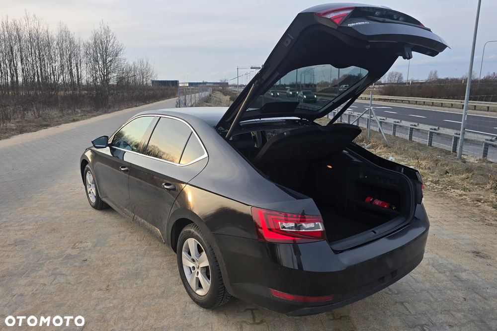 Skoda Superb 1.8 TSI Ambition - 5