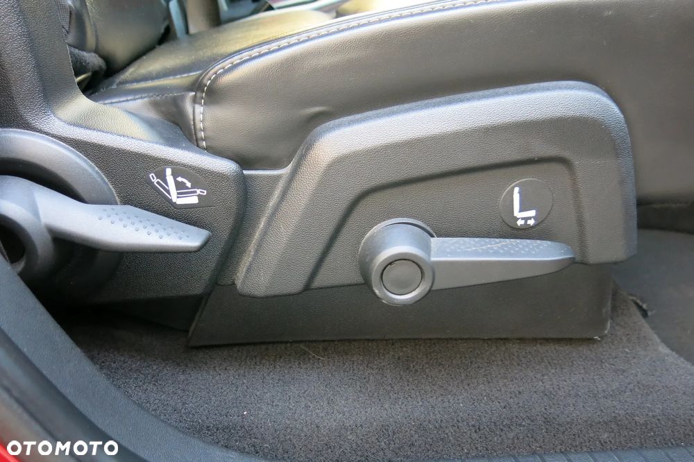 Fiat Freemont 2.0 Multijet Lounge AWD - 22