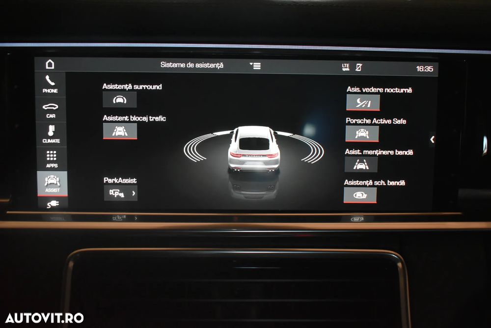 Porsche Panamera 4 E-Hybrid - 26