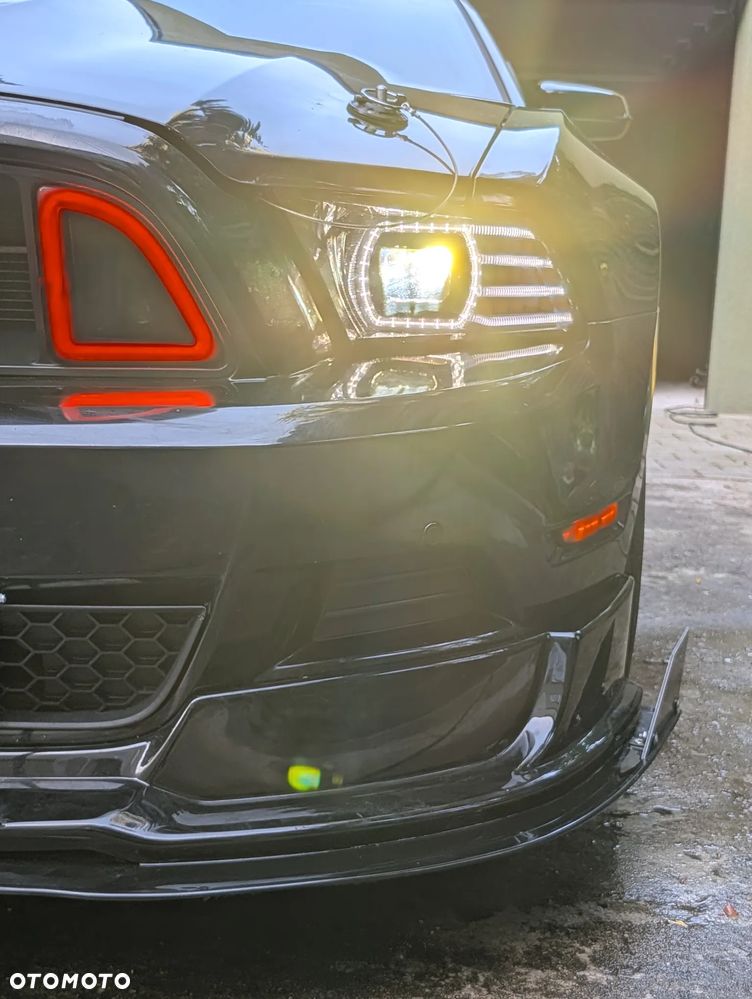 Ford Mustang 5.0 V8 GT Premium - 28