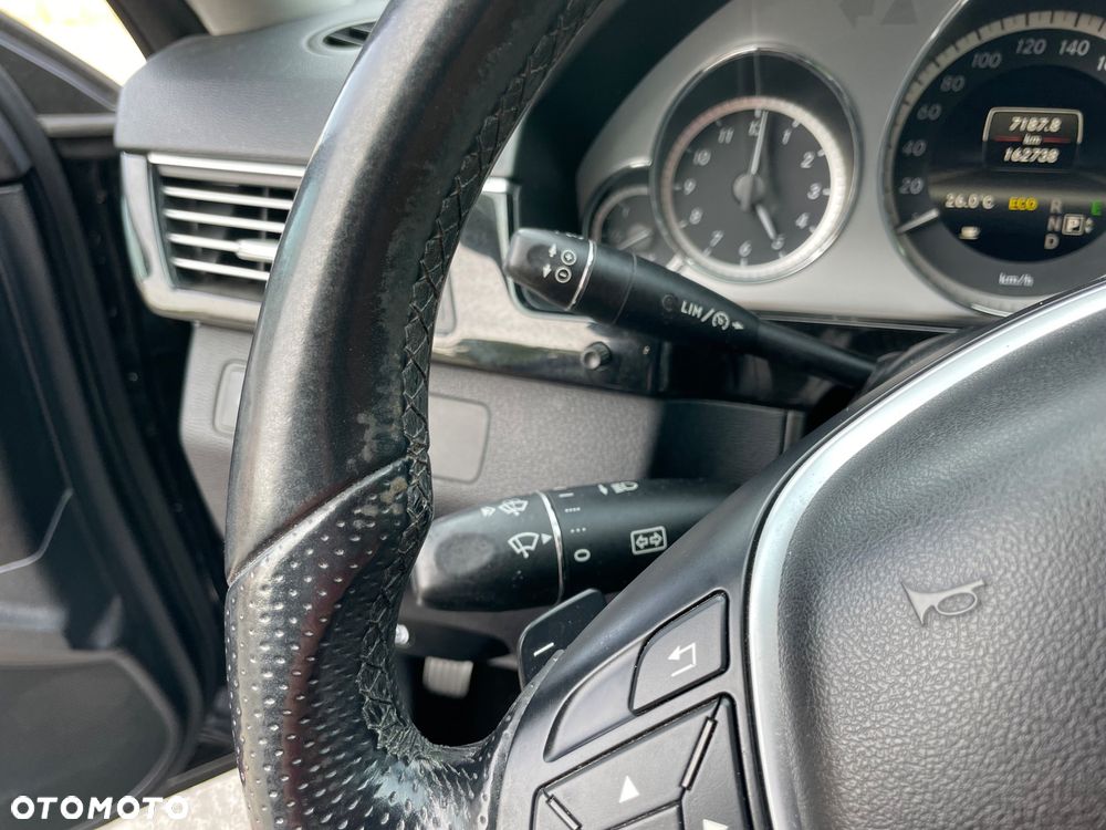 Mercedes-Benz Klasa E 220 BlueTEC 7G-TRONIC Avantgarde - 28