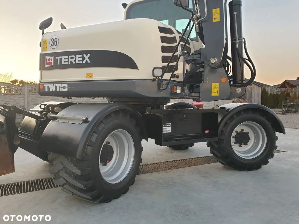 Terex TW 110 ROTOTILT/SZCZYPCE 3-ŁYŻKI SPROWADZONY PIĘKNY STAN - 36