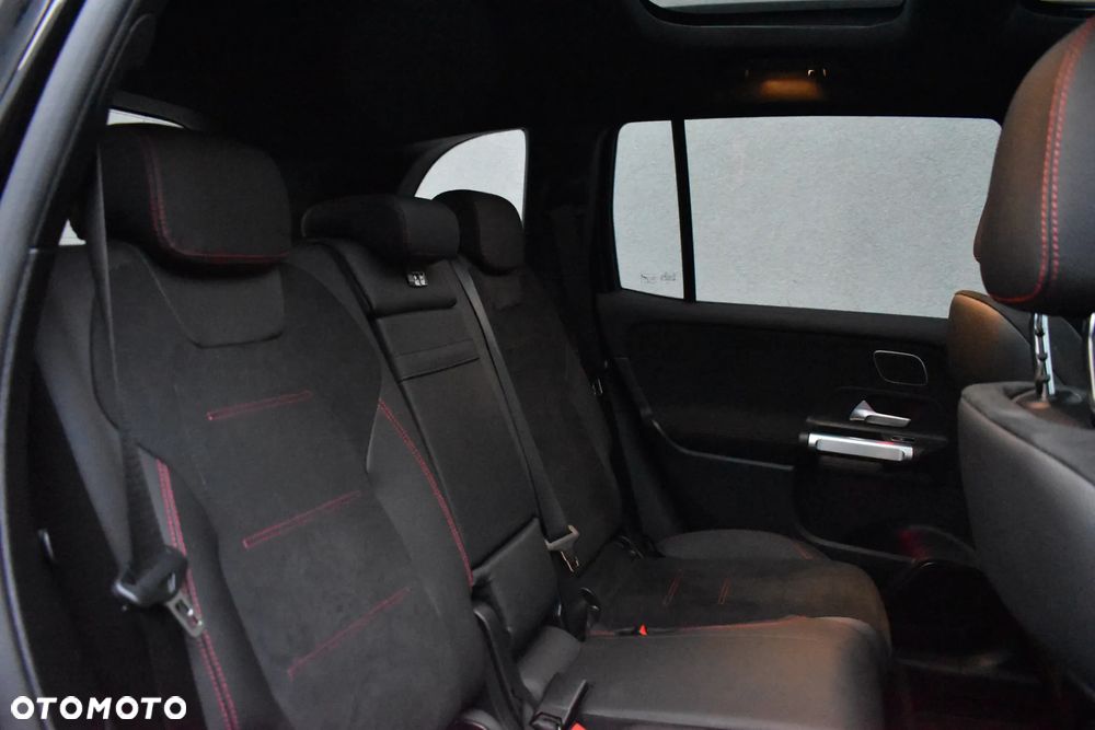 Mercedes-Benz GLB - 20