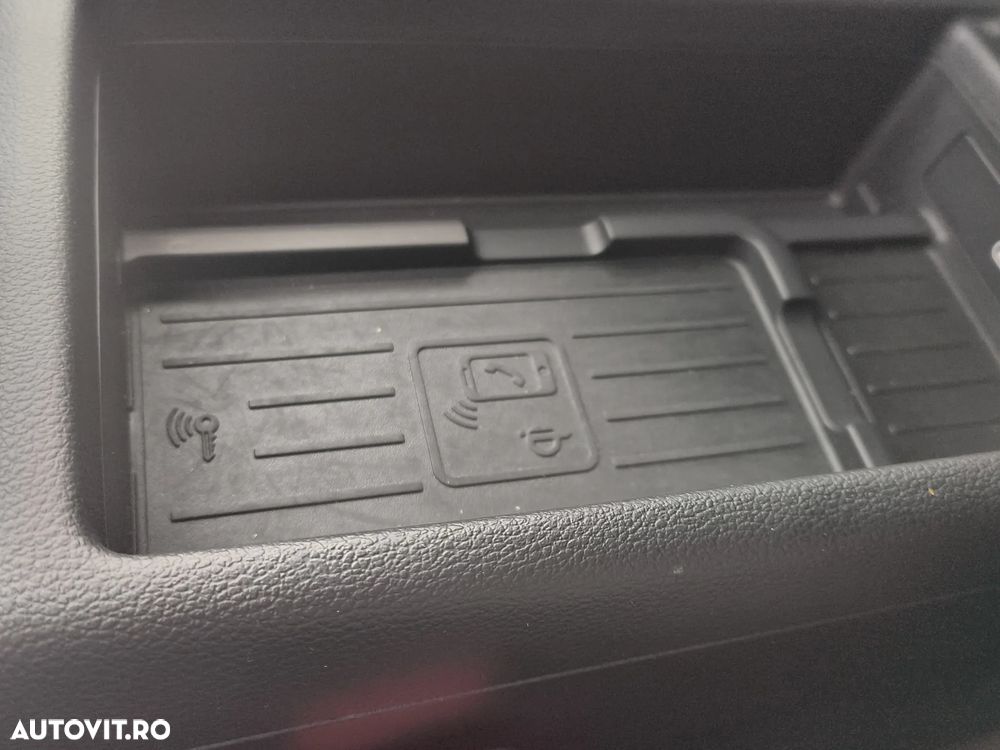 Audi A4 Avant 40 TDI S tronic S line - 30