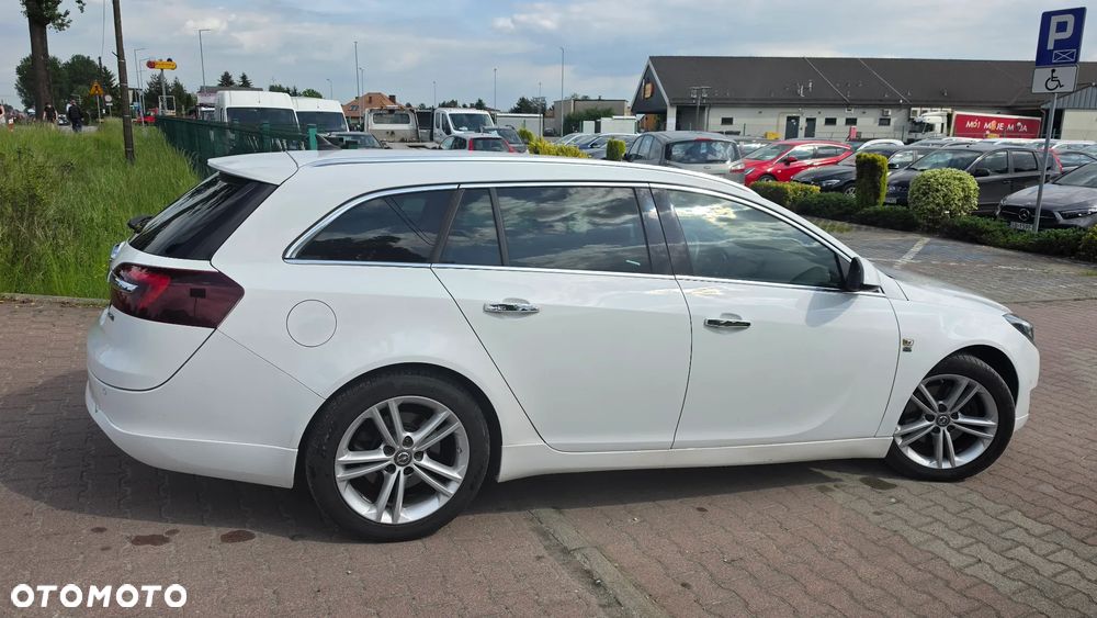 Opel Insignia - 16