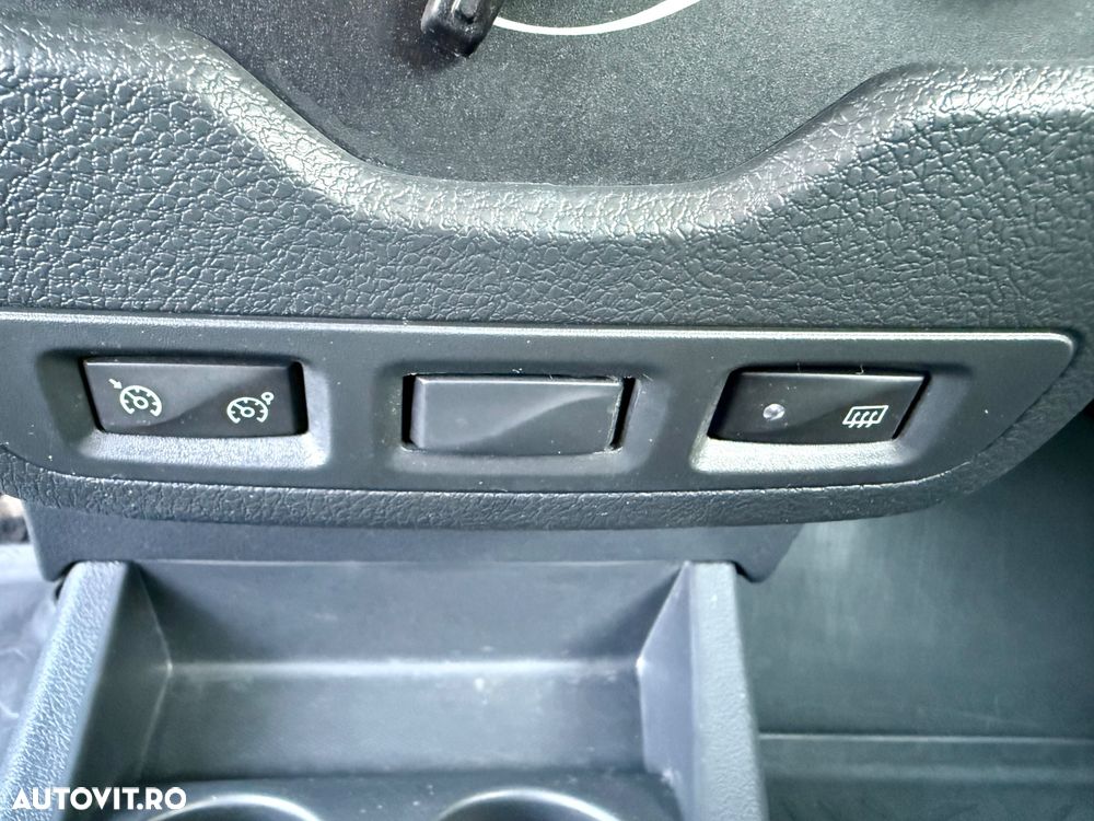 Dacia Lodgy 1.5 Blue dCi Laureate - 17