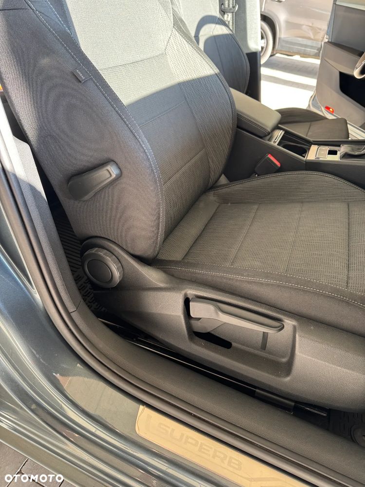 Skoda Superb 1.8 TSI Ambition - 12