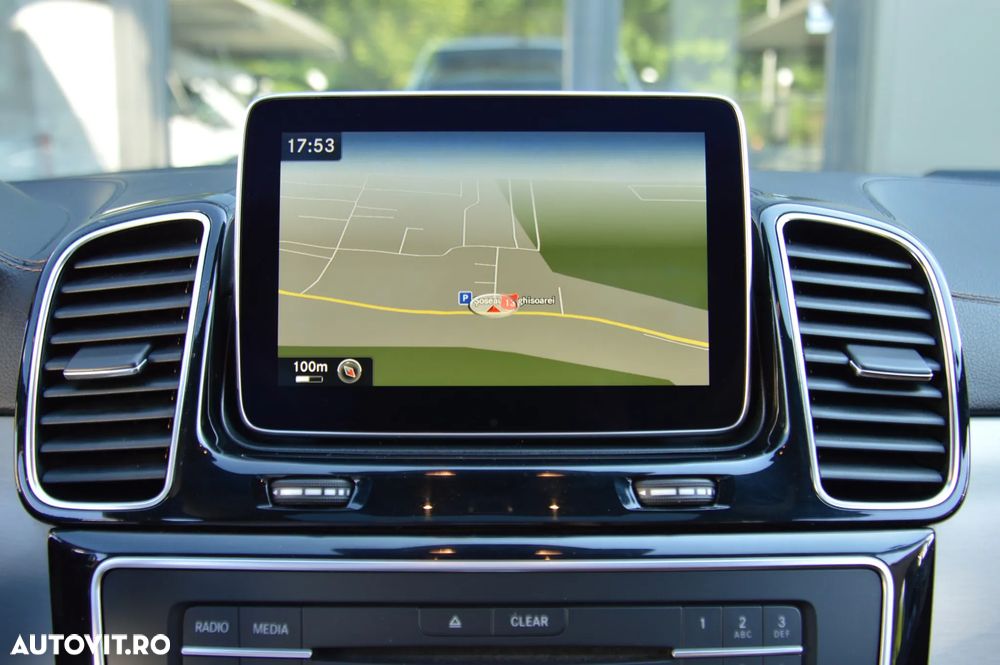 Mercedes-Benz GLE 350 d 4MATIC 9G-TRONIC AMG Line - 22