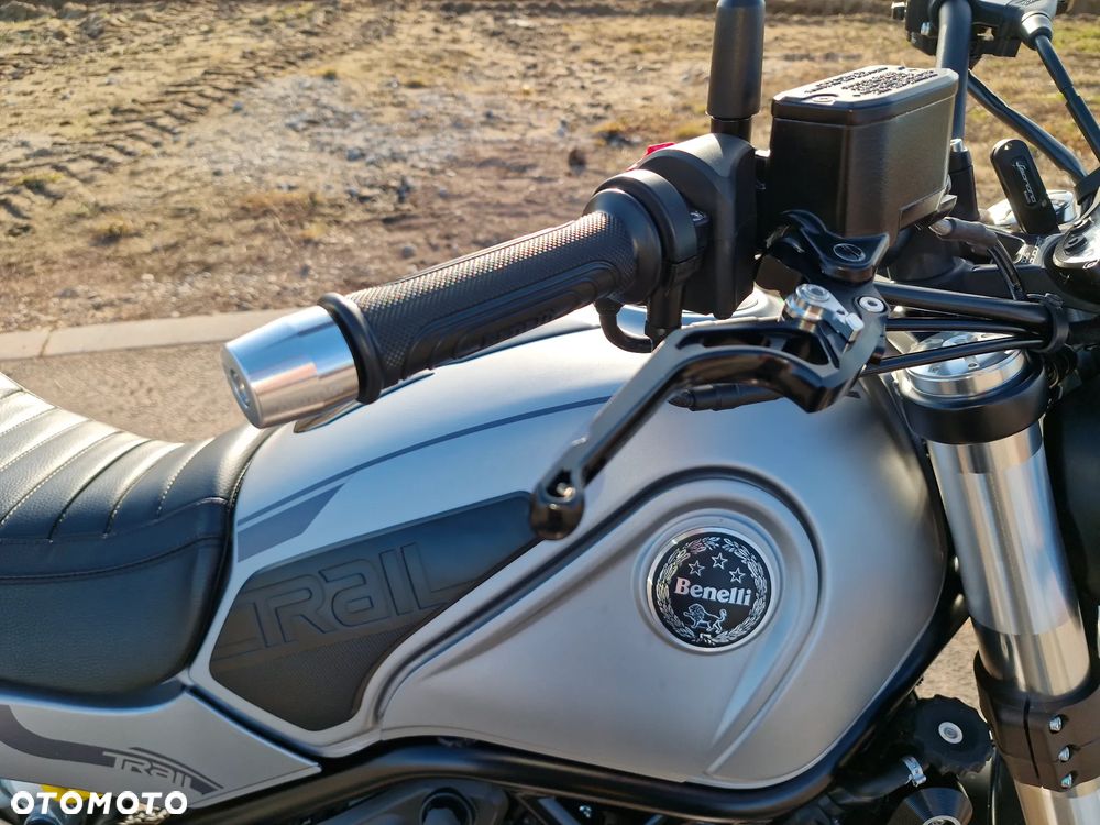 Benelli Leoncino Trail - 15