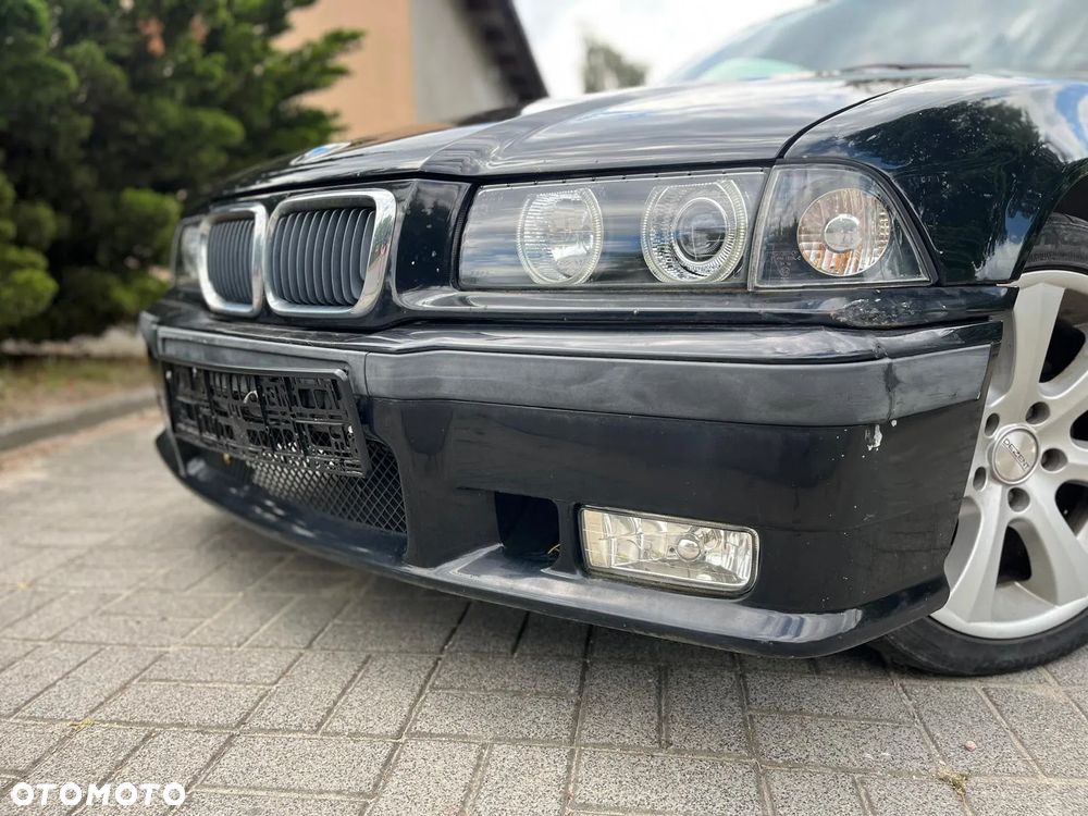 BMW Seria 3 318i Cabriolet - 7