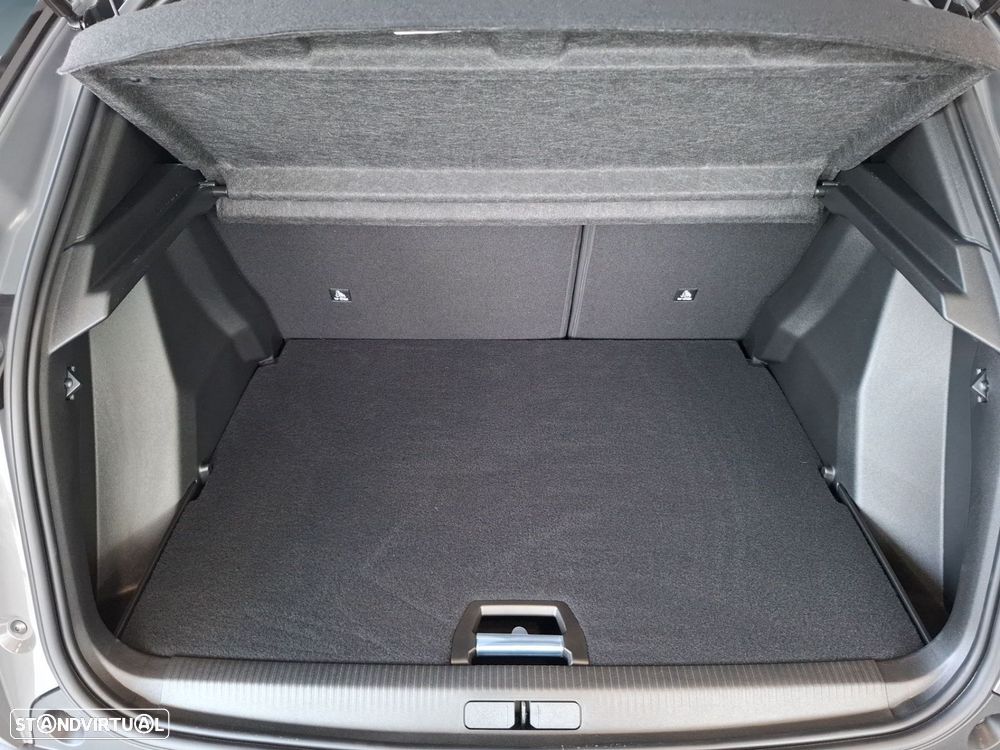 Peugeot 2008 1.2 Hybrid GT e-DCS6 - 21