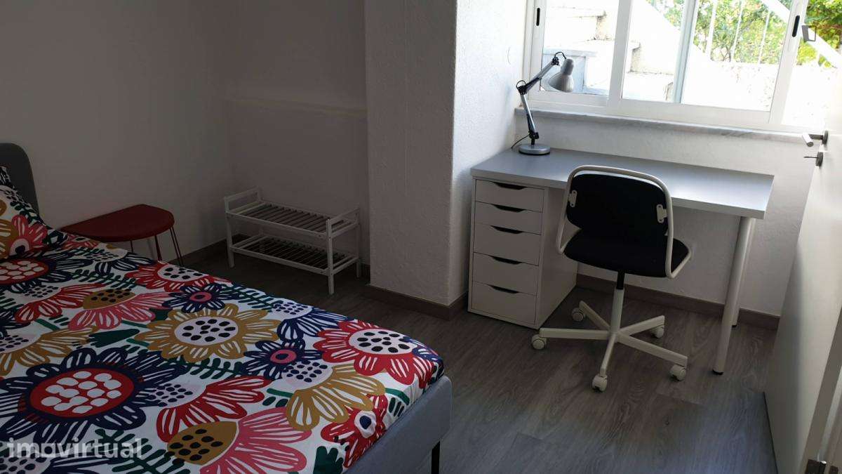 Quarto - localizado em Oeiras Lisbon - Grande imagem: 4/19
