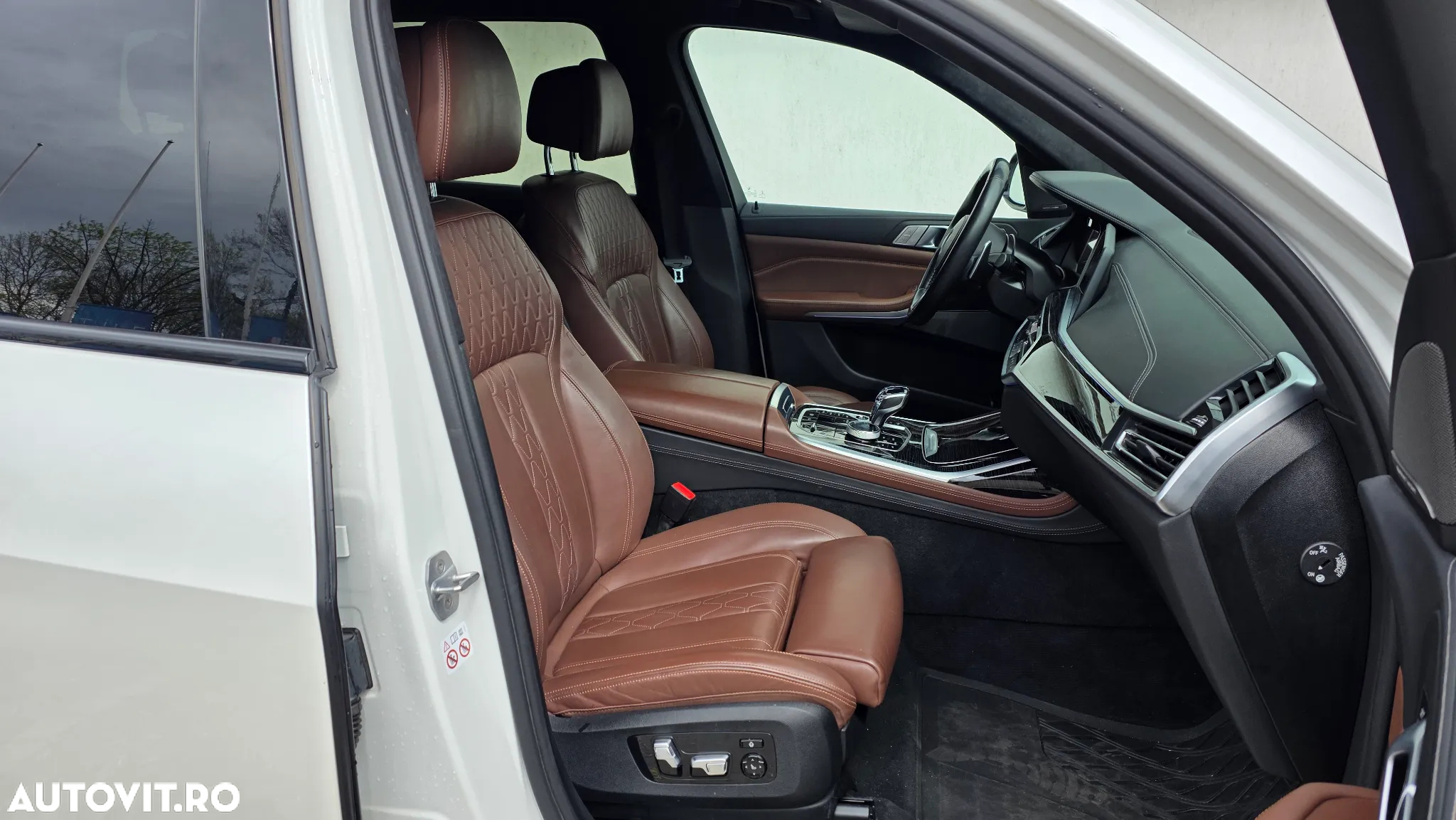 BMW X7 M50d - 12
