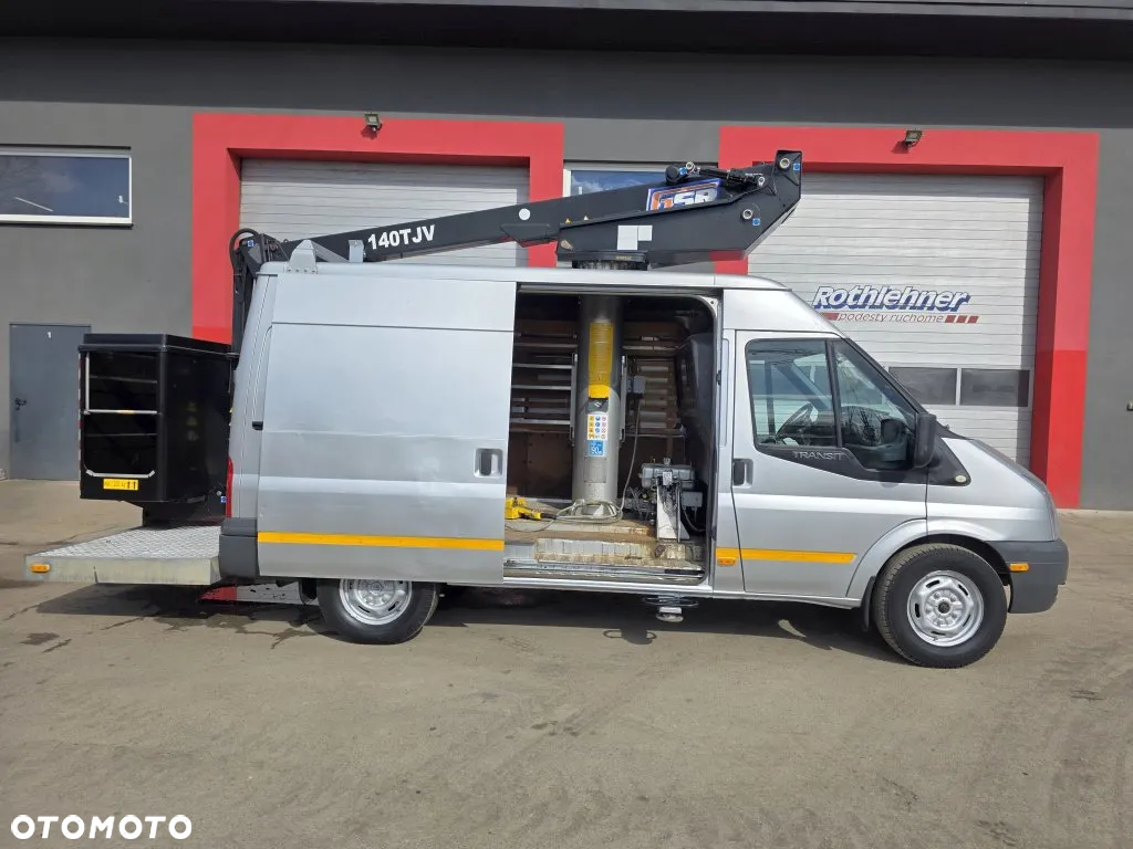 Ford Transit Van - 6