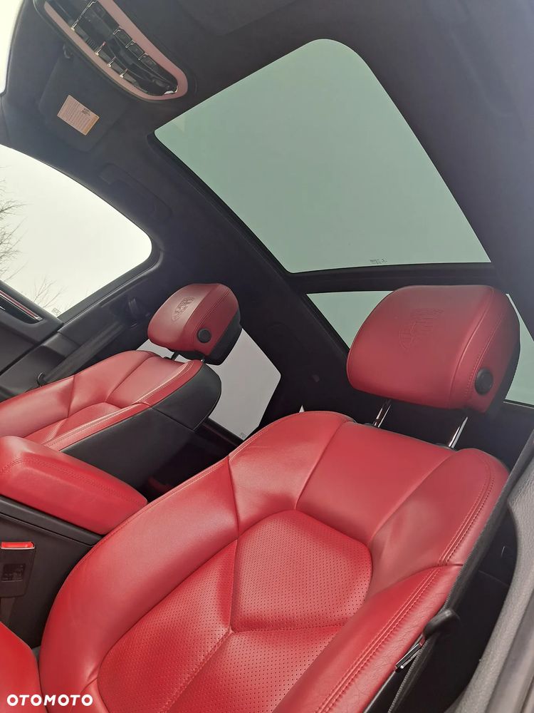 Porsche Macan Turbo PDK - 8