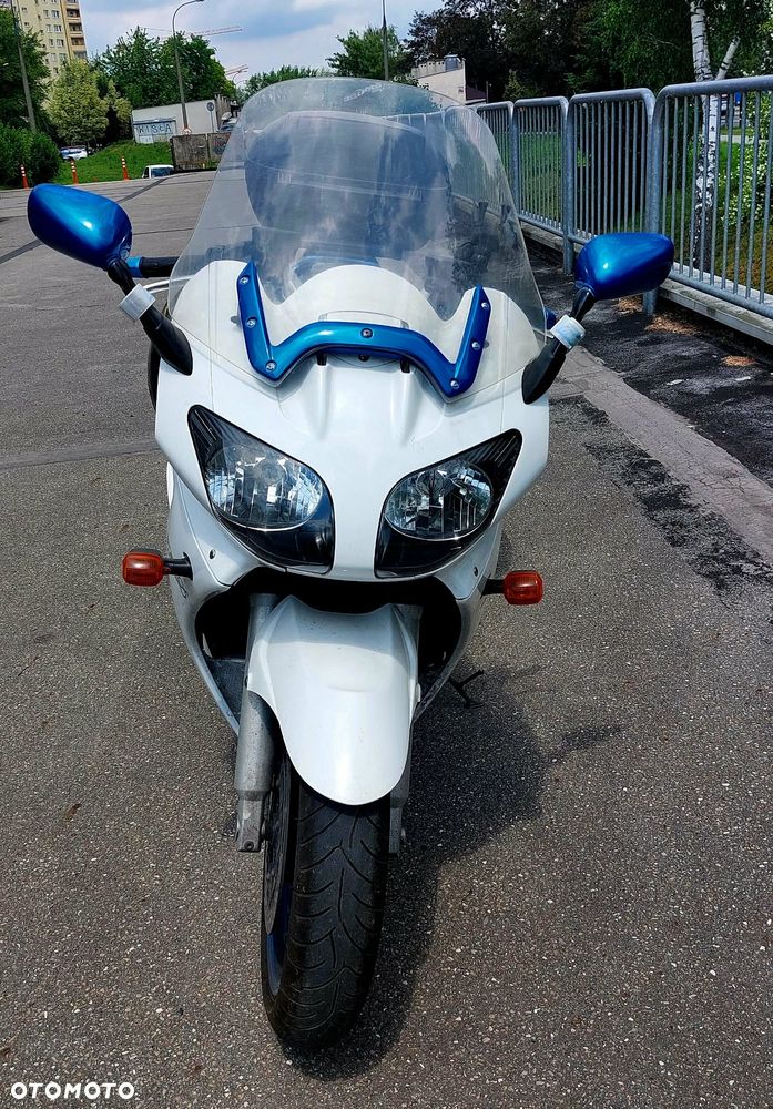 Yamaha FJR - 3