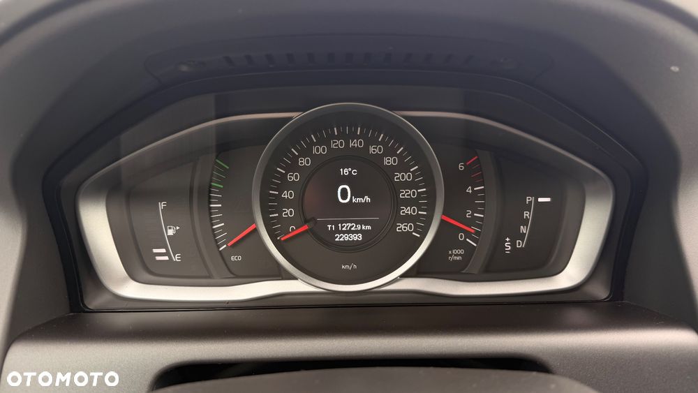 Volvo XC 60 D4 Geartronic Edition Pro - 10