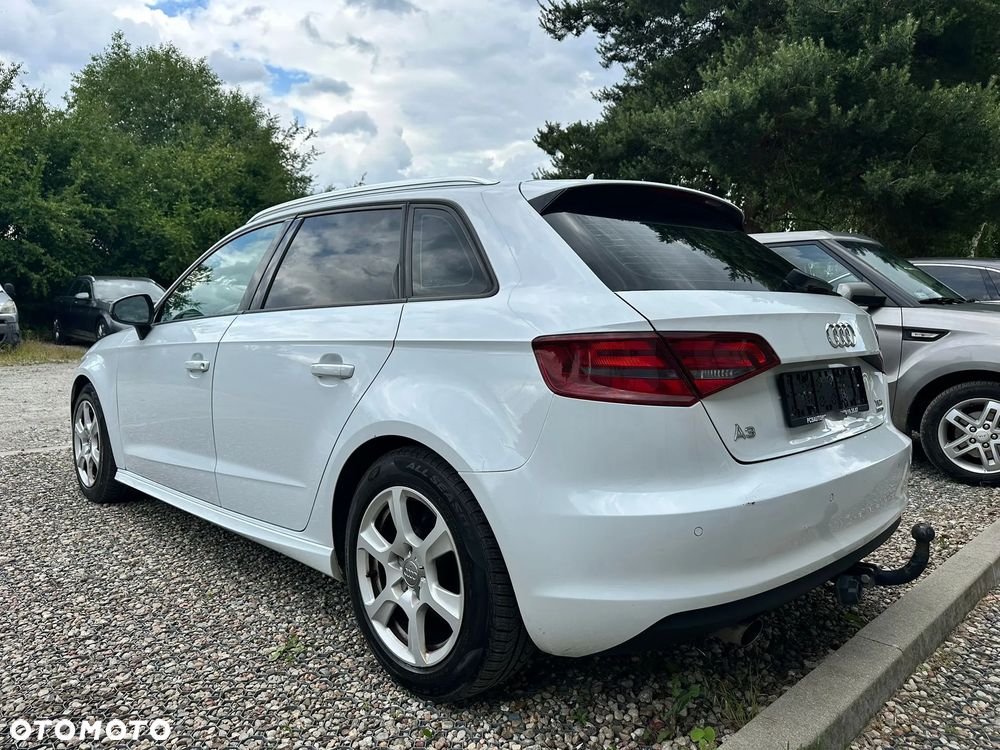 Audi A3 Sportback 1.6 TDI (clean diesel) Attraction - 4