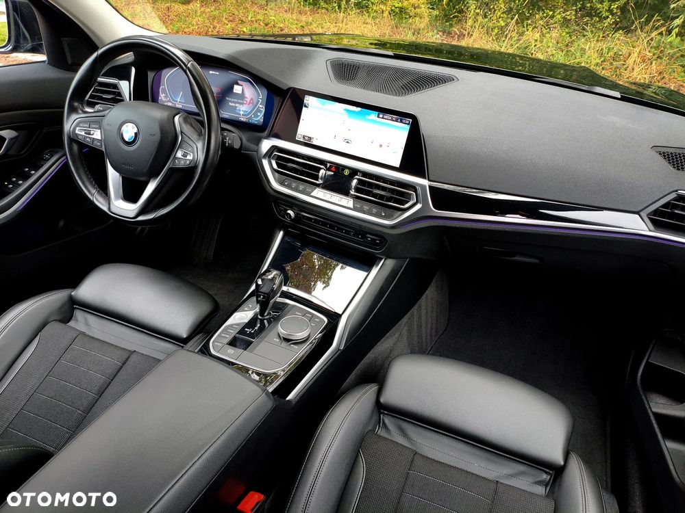 BMW Seria 3 330e Luxury Line sport - 5