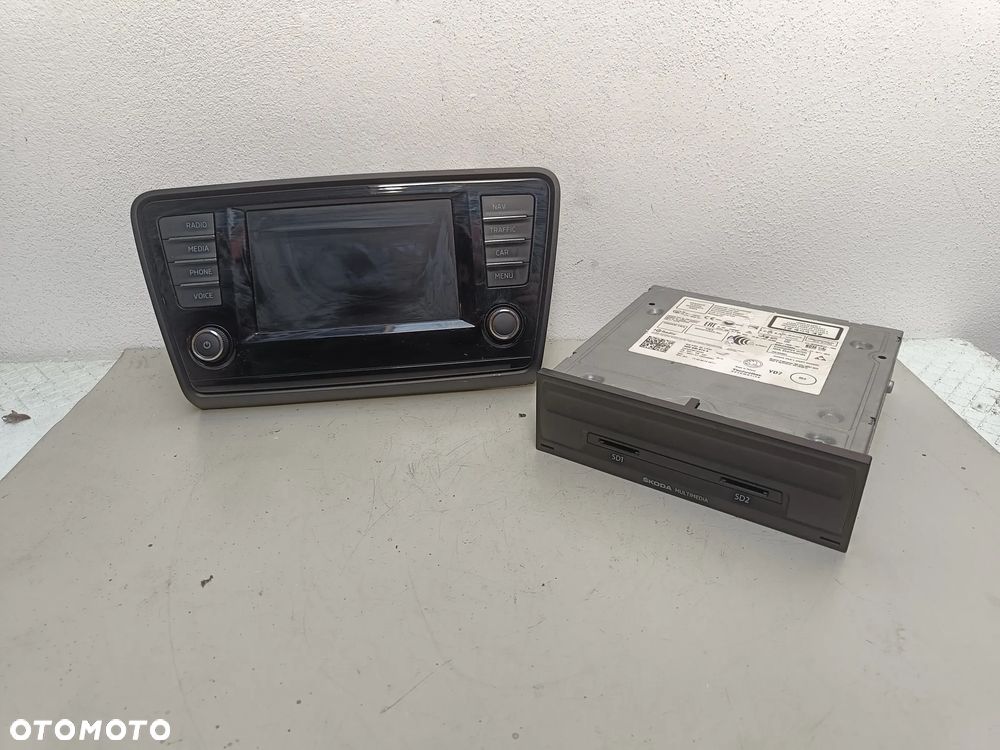 Radio Nawigacja Skoda Octavia 3 III Wyświetlacz Czytnik Multimedia Napęd 5E0919605J 5Q0035874A - 1