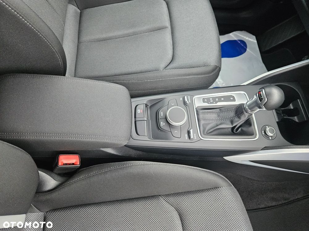 Audi Q2 35 TFSI S tronic advanced - 19