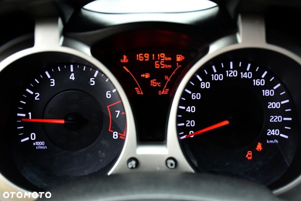 Nissan Juke 1.6 Start/Stop Tekna - 19