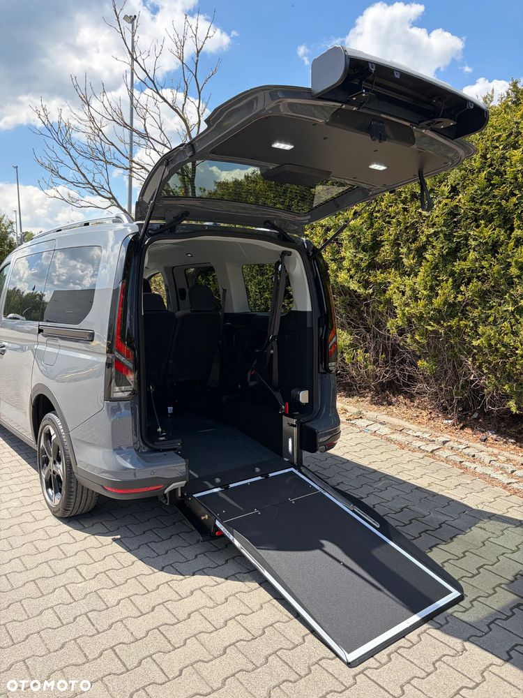 Ford Tourneo Connect 2.0 EcoBlue Active - 12