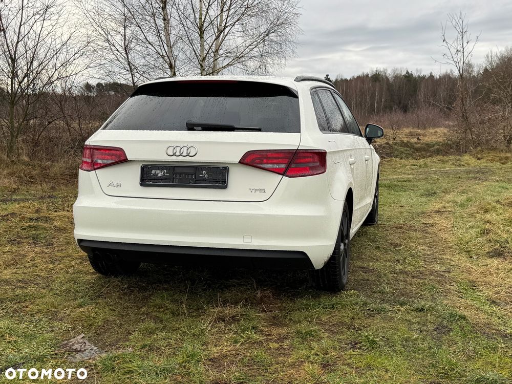 Audi A3 Sportback 1.4 TFSI Ambition - 10