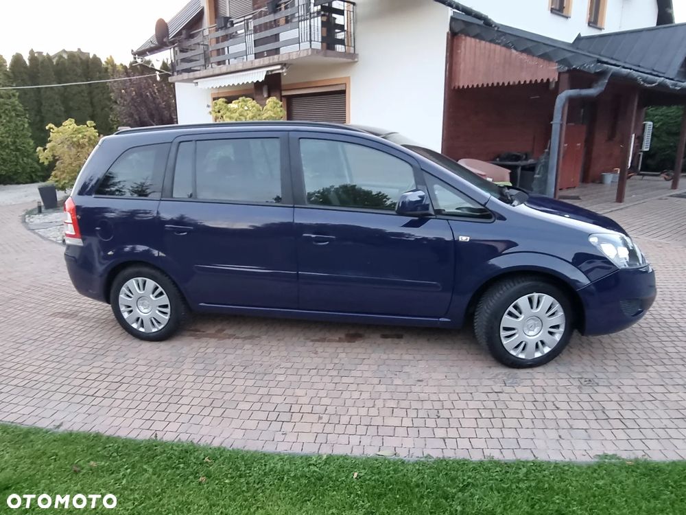 Opel Zafira 1.6 ECOFLEX Family Plus - 22