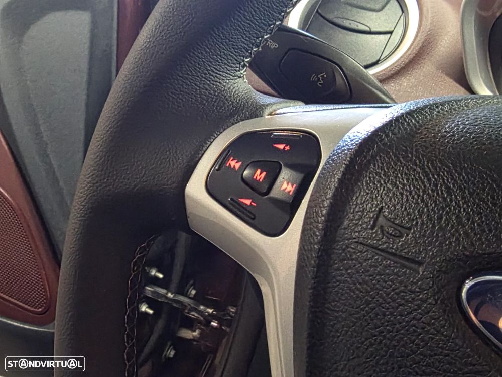 Ford Fiesta 1.6 TDCI Titanium - 20