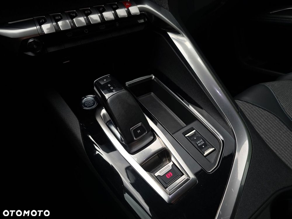 Peugeot 5008 - 17