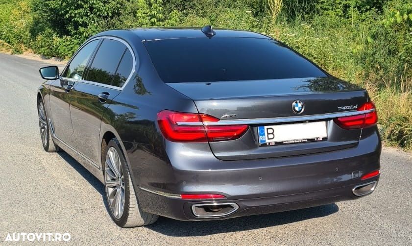 BMW Seria 7 740d xDrive - 3
