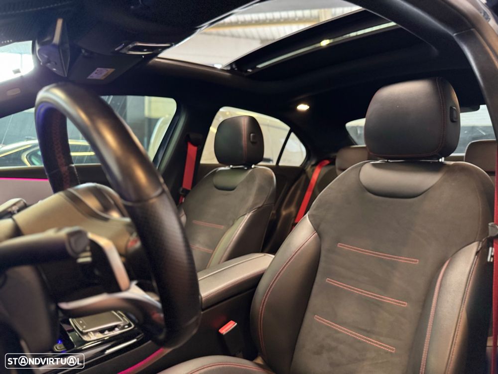 Mercedes-Benz A 35 AMG Limousine 4Matic - 40