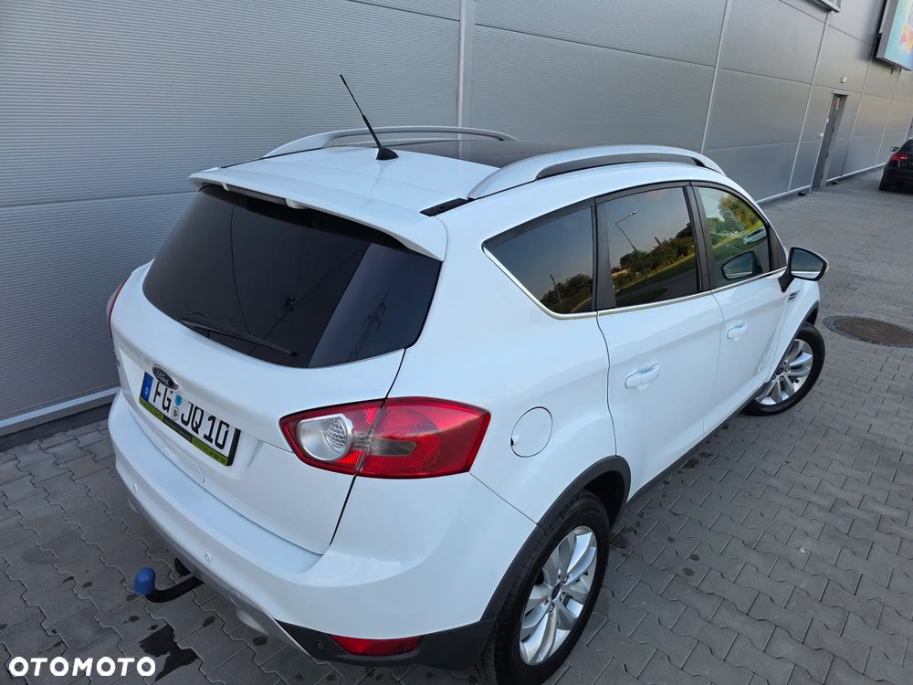 Ford Kuga 2.0 TDCi 4x4 Titanium - 11