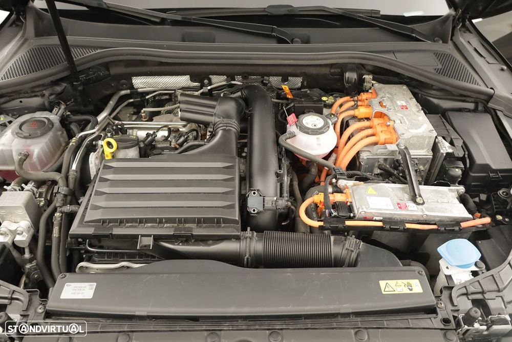 Audi A3 Sportback 45 TFSIe S line - 26