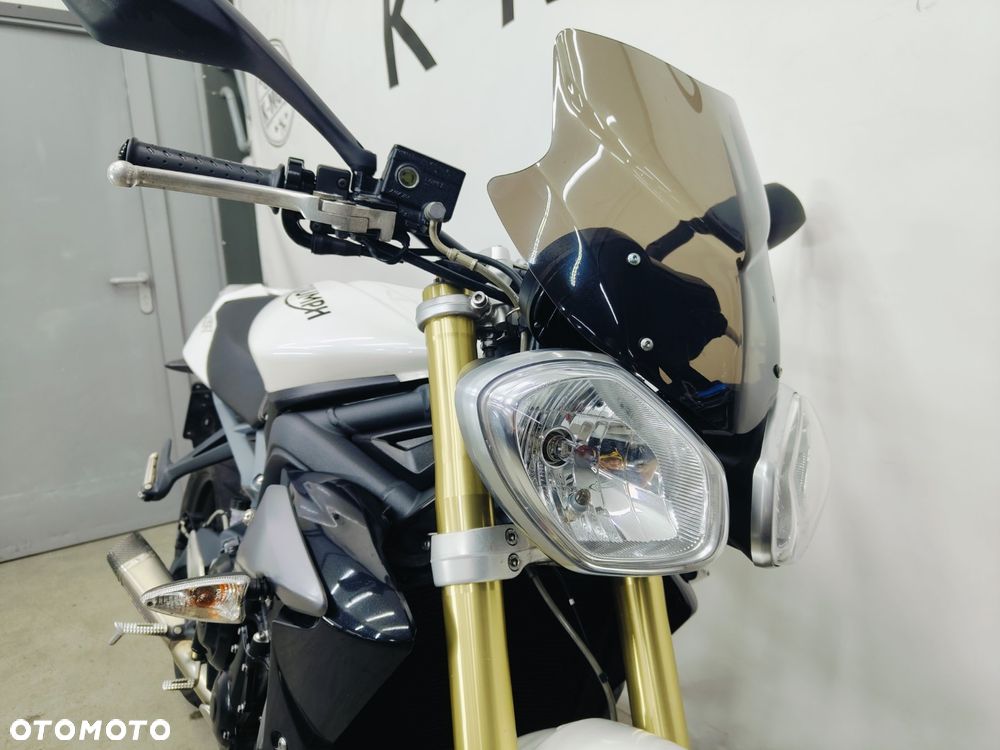 Triumph Street Triple - 5