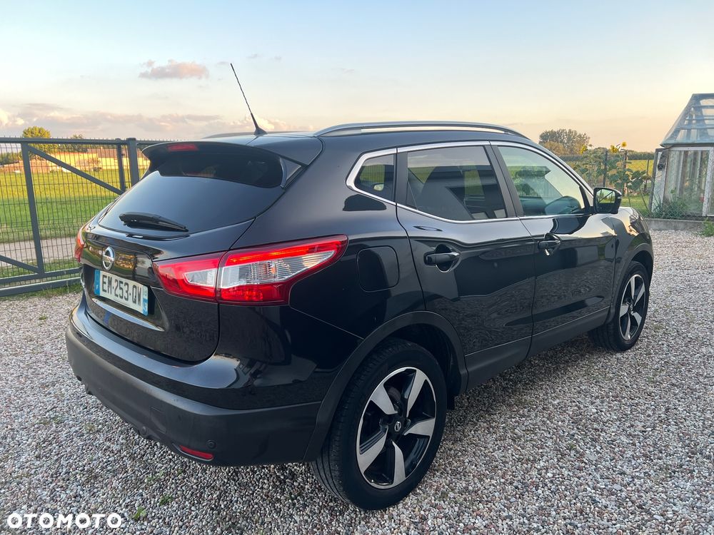 Nissan Qashqai 1.6 DCi Tekna - 11