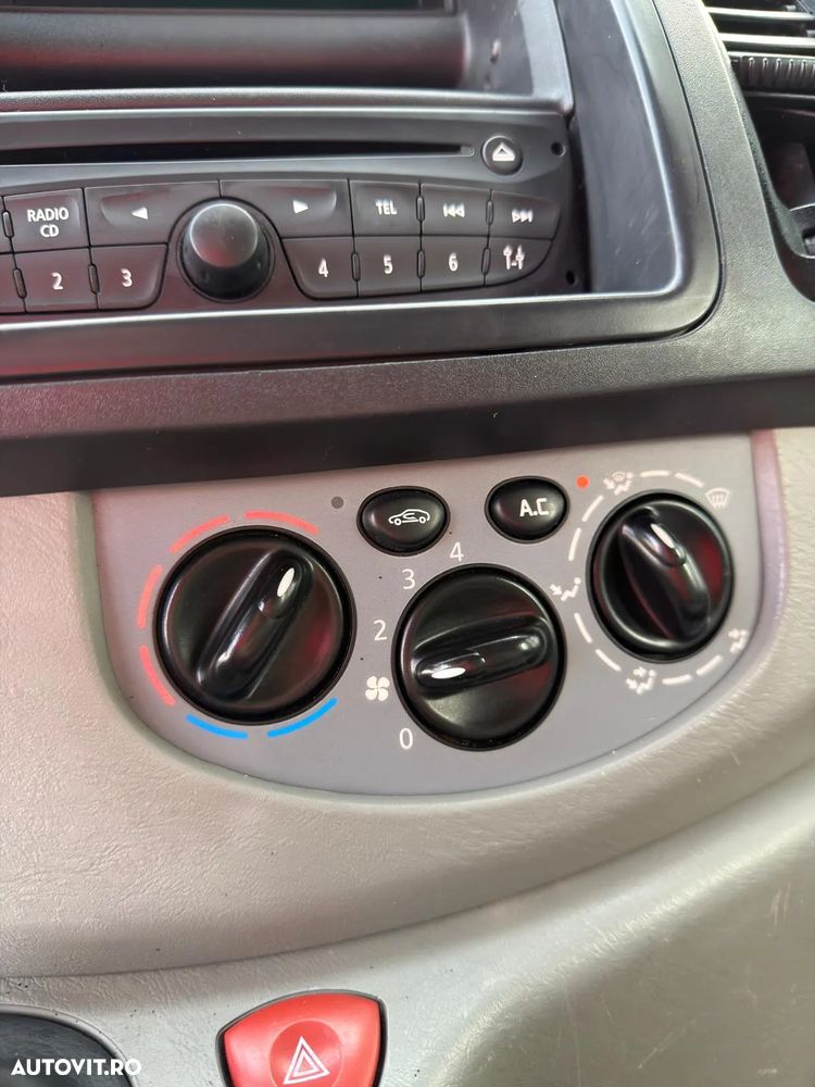 Nissan Primastar - 11