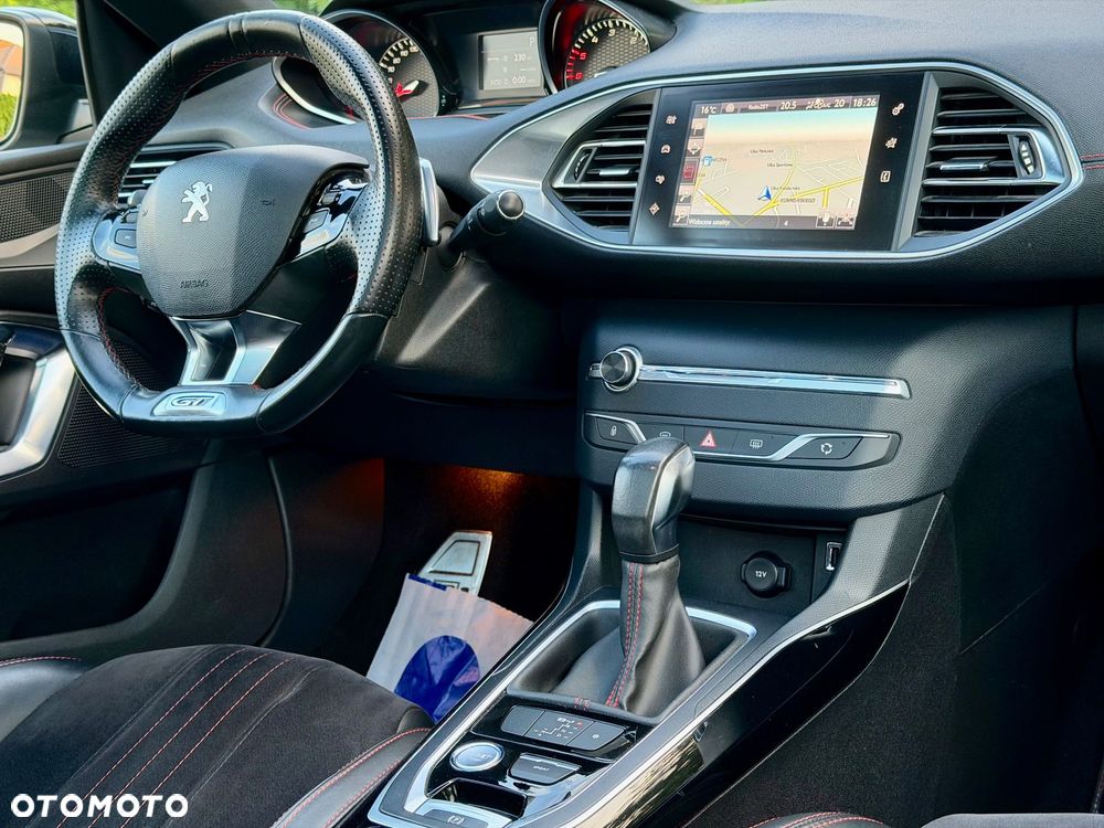 Peugeot 308 - 23